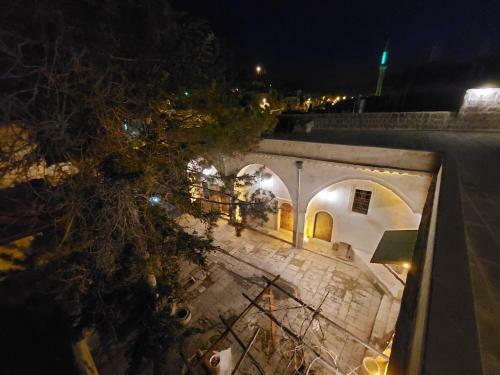 Armesos Cave Hotel