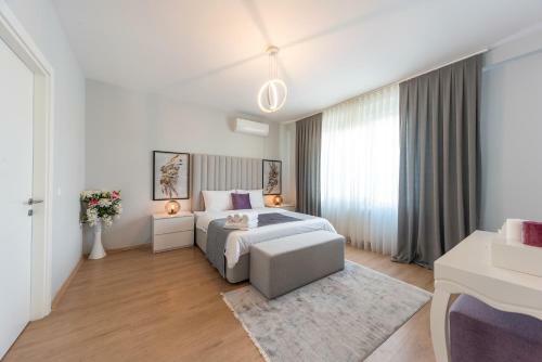 Hotel Green Hills Suites