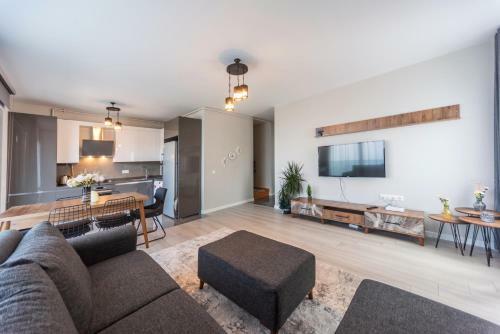 Hotel Green Hills Suites