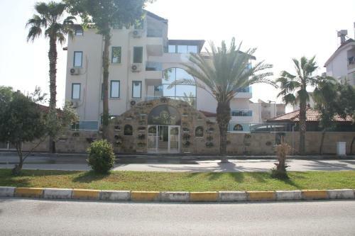 Wonder Life Hotel