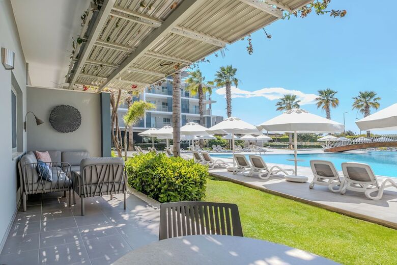 Hotel Barut Sunwing Side Beach