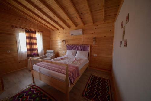 Bed & Breakfast Em-ba But?k Bungalov