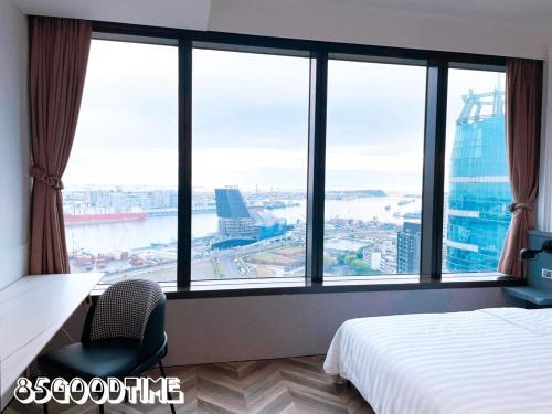Hostal 85??-??85??
