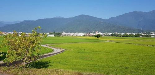 Awin?s Homestay