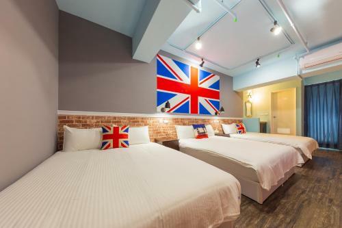 Albergue I Hi Hotel