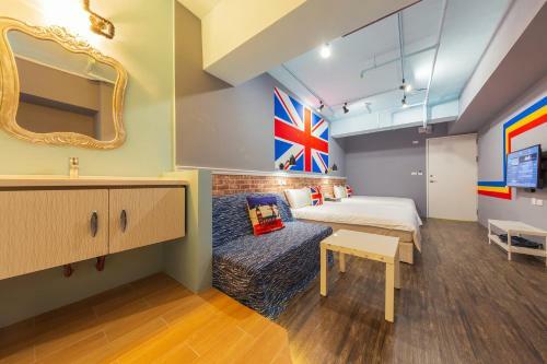 Albergue I Hi Hotel