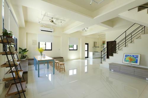 Cheese Cookie Homestay
