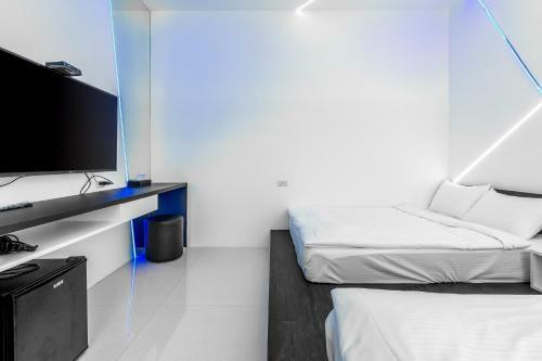 Turn Left Homestay