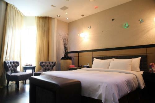 Go Shine Motel