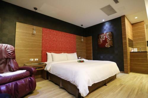 Go Shine Motel