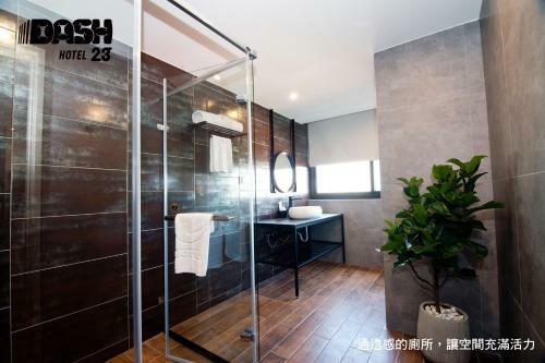 Dash 23 Hotel