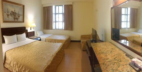 Hotel ????????