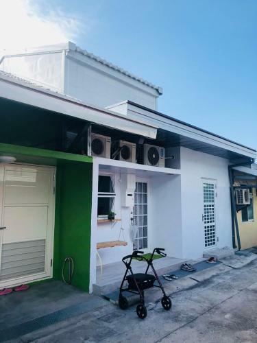 Cong Sen Backpackers Hostel