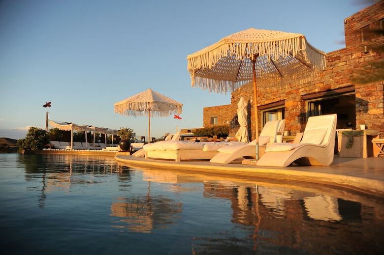 Hotel Aigis Suites