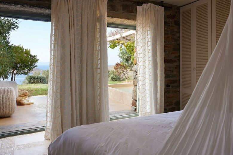 Hotel Aigis Suites