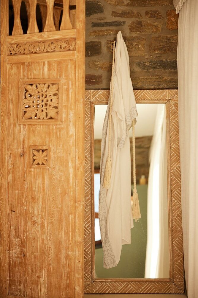 Hotel Aigis Suites