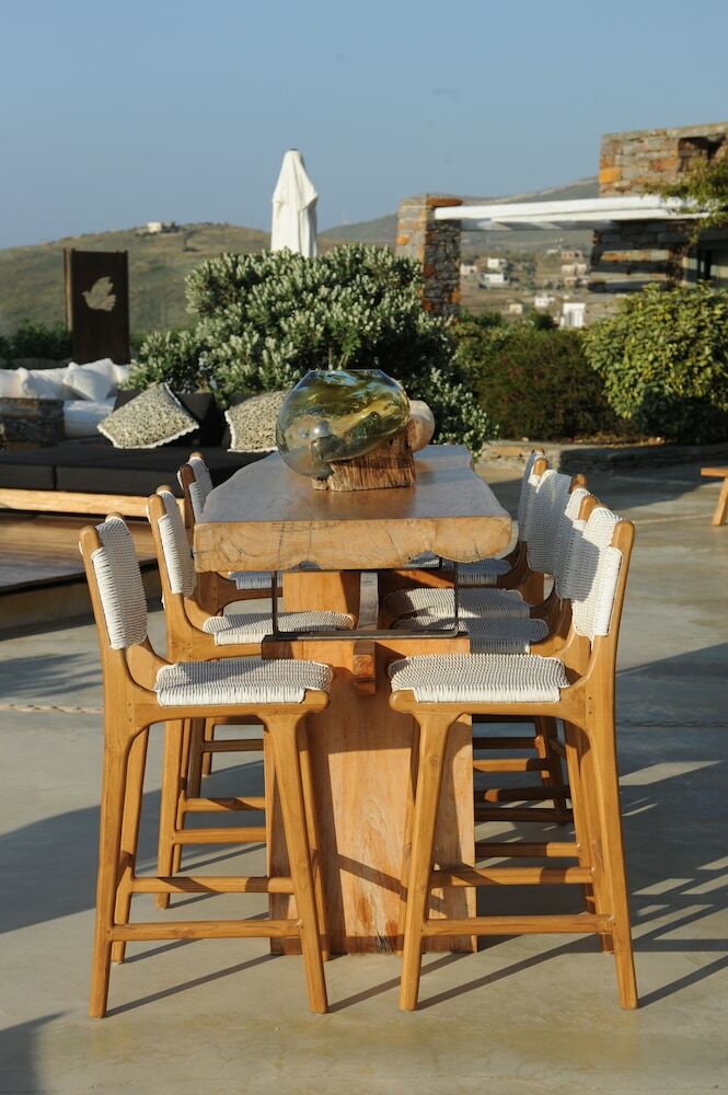 Hotel Aigis Suites