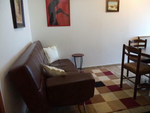 Hostal Antonios Rooms