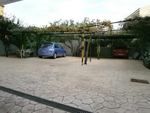 Hostal Antonios Rooms