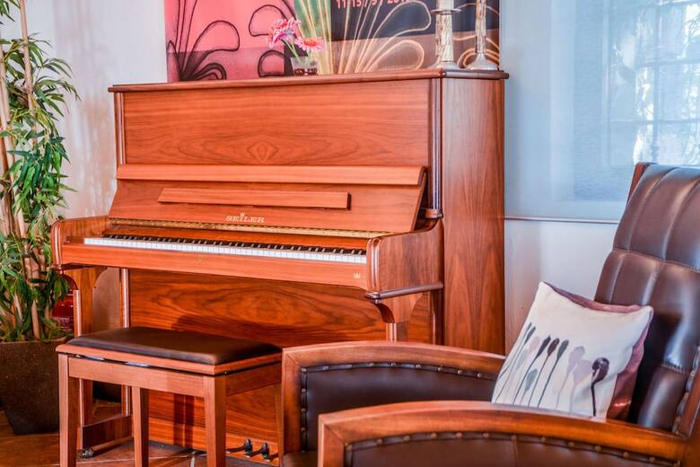 Varos Village Traditional Hotel