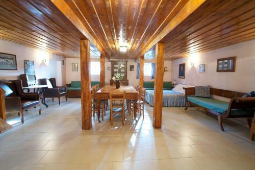 Villa Eleni