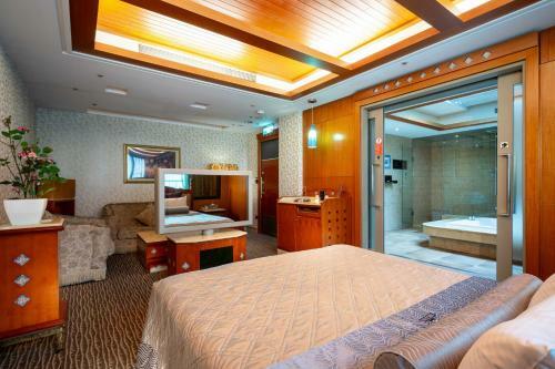 In-stone Motel