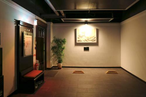 In-stone Motel