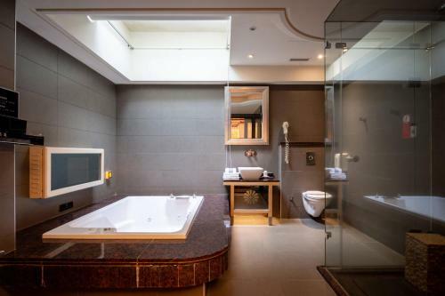 In-stone Motel