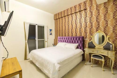 Square B&B