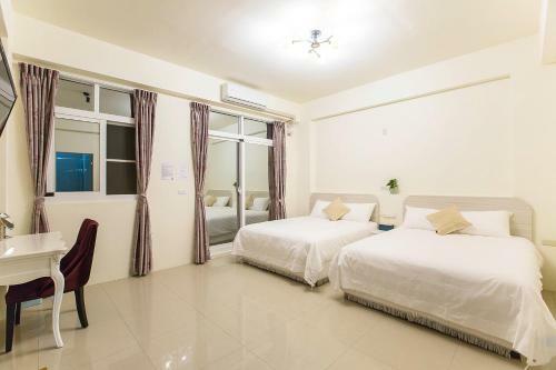 Square B&B