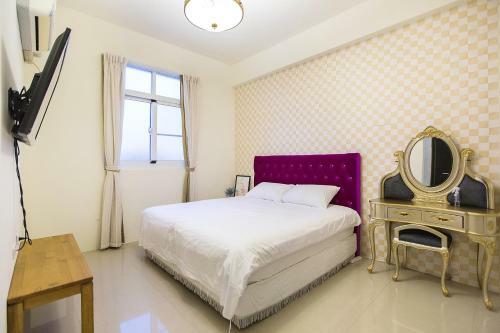 Square B&B