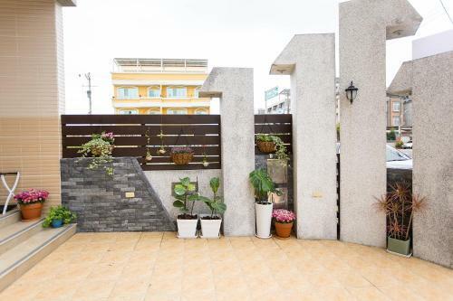 Square B&B