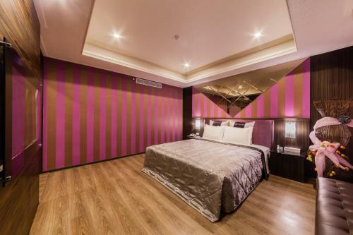 Qk Motel