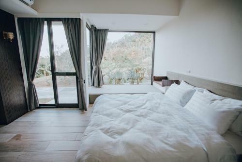 Bed & Breakfast Ruili Tea Villa