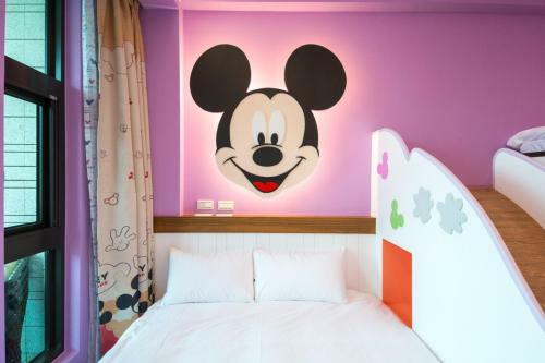 Mike B&B
