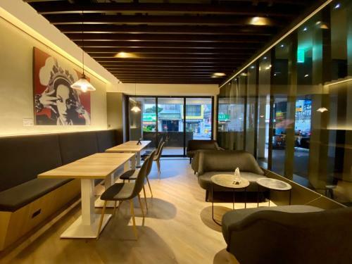 Hub Hotel