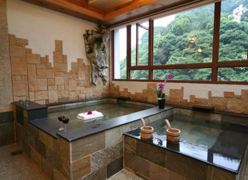 Chief Villa Hot Spring Resort