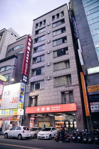 Peach Hotel