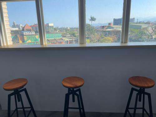 One Night Hostel