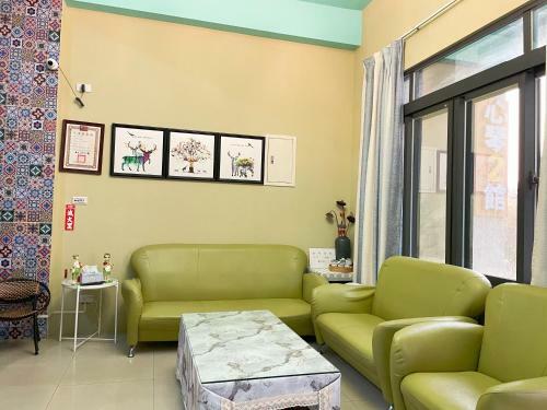 Qin's House II