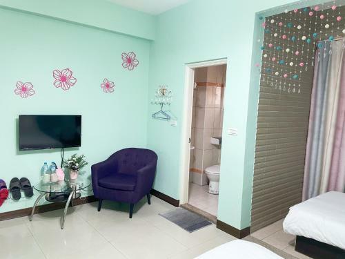 Qin's House II