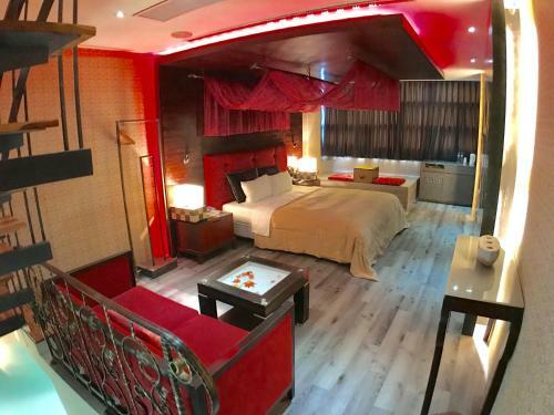 Fongchih Motel