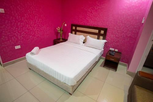 Euro Hotel And Apartments Ltd