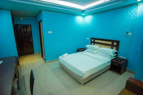 Euro Hotel And Apartments Ltd