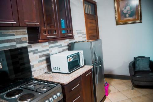Stunning 2-bed Apartment In Dar Es Salaam
