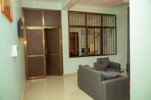 Kilimanjaro White House Hotel