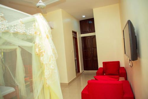 Kilimanjaro White House Hotel