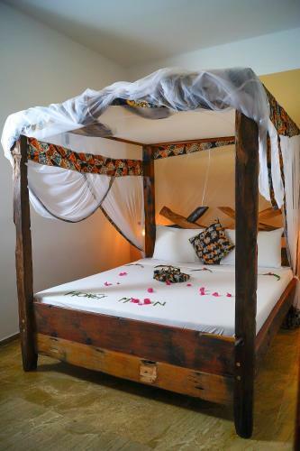 Bed & Breakfast Kendwa Royal Palm Beach