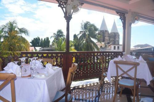 Spice Palace Hotel