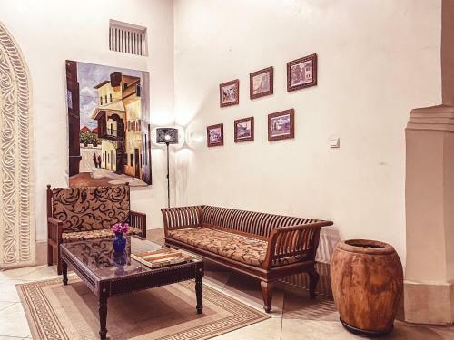 Bed & Breakfast Smiles Stone Town Hotel